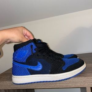 Jordan 1s Royal Toe fly knit